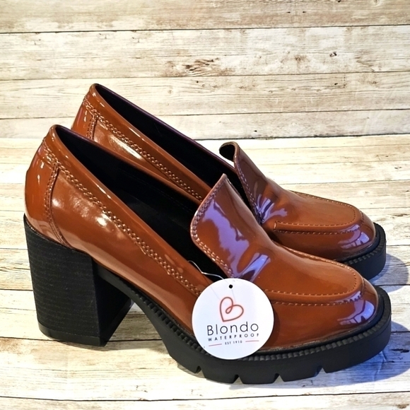 Blondo Shoes - NWT Blondo Vegan Leather Platform Chunky Sole Shoes in Cognac